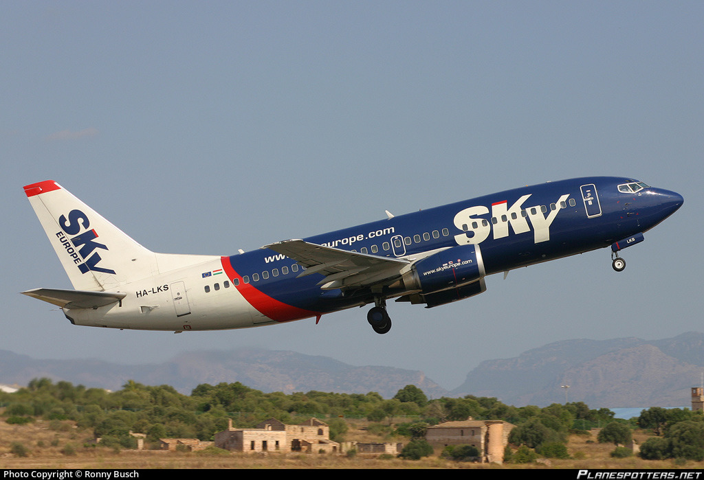 ha-lks-skyeurope-airlines-hungary-boeing-737-33v_PlanespottersNet_205789_7ba9064f11_o.jpg